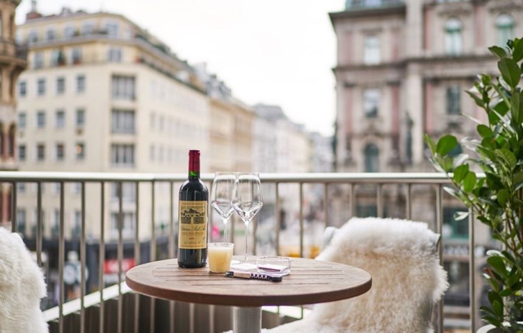 Junior Suite Balcony