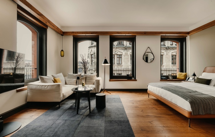 Junior Suite | Corner Room