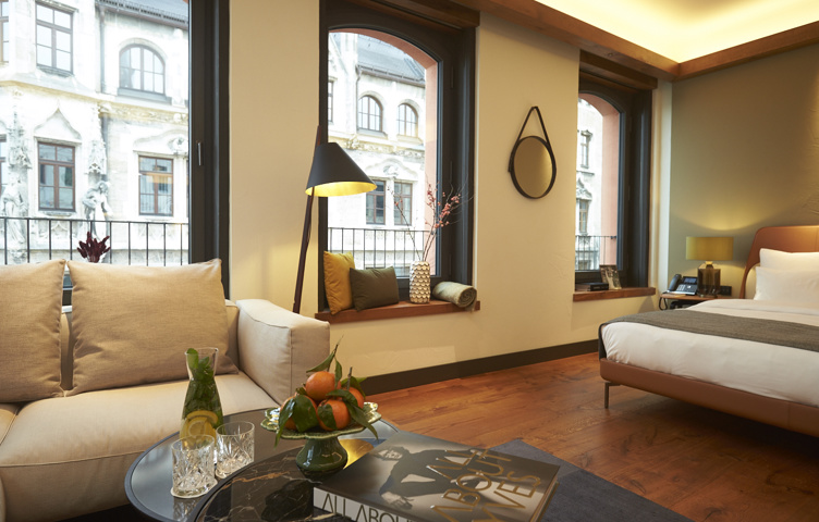 Junior Suite | Corner Room